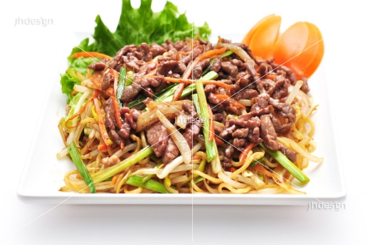 SP1.Nouilles sautées boeuf