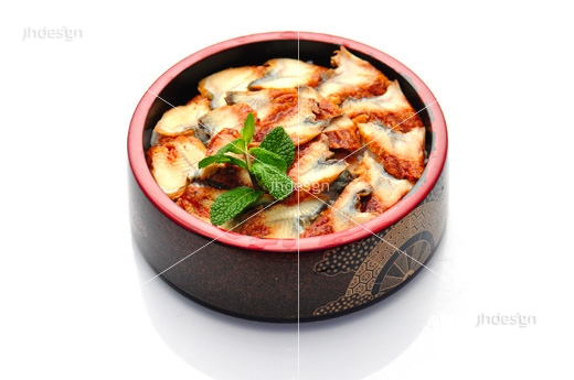 Q3.Chirachi anguille